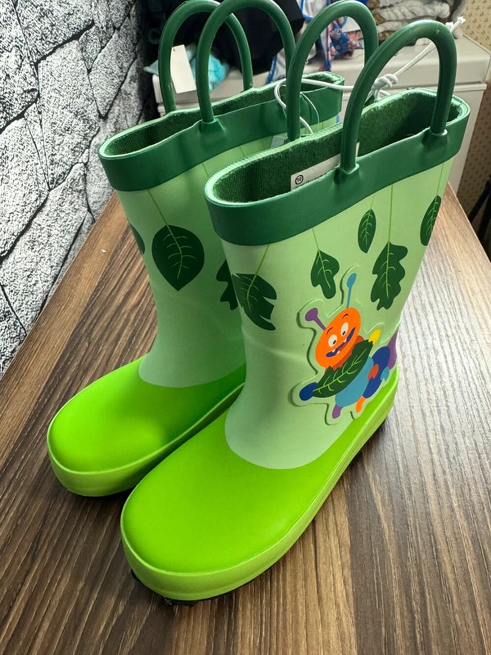NWT Kids Cat & Jack Green Kesi Rain Boots - Size 10